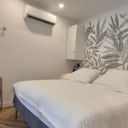 דירה Rousseau - Premium - Hyper Centre-ville De *
